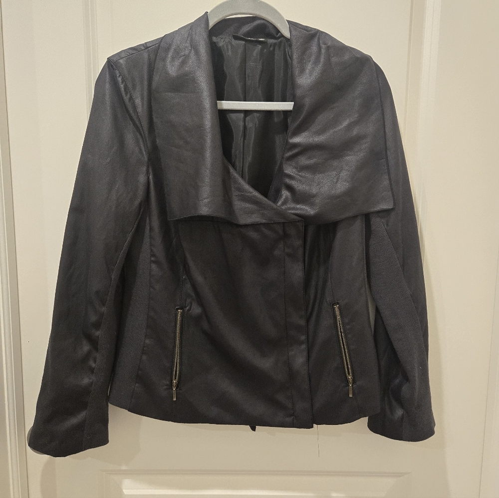A.n.a. Women's Black Blazer Jacket Zip Size Medium